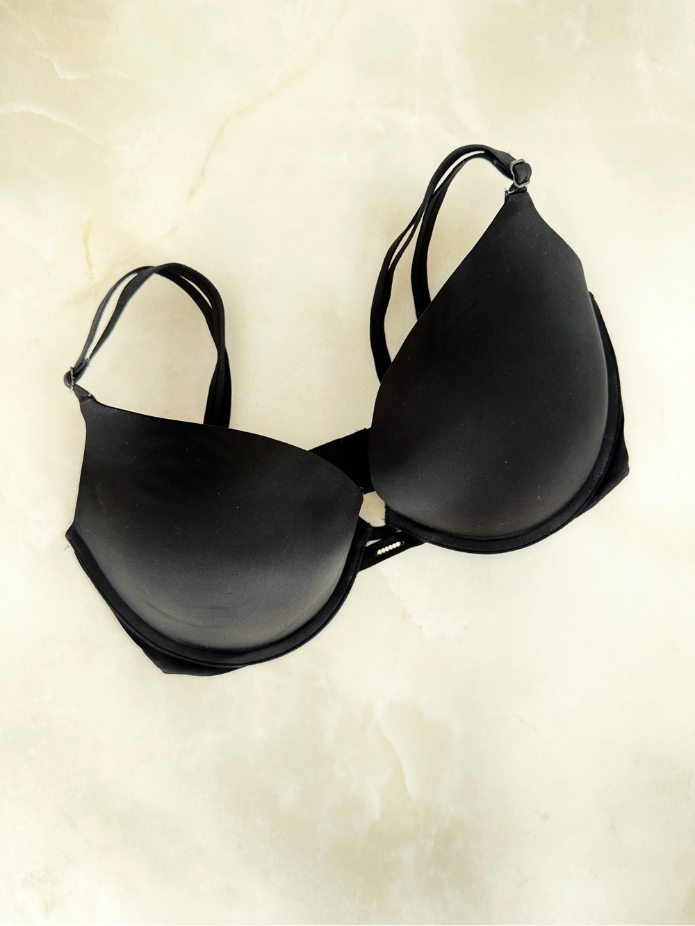 VICTORIA’S SECRET Very Sexy Bra